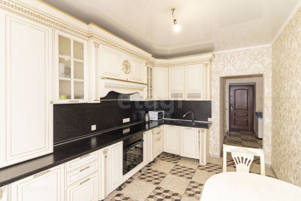 Сдаётся 1-комнатная квартира, 50 м²
