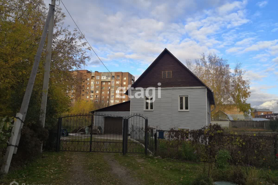 Пригород томска. Дома в ленинском районе томск. Ленина 218. Дома в ленинском районе томск. Большая подгорная 42 томск.