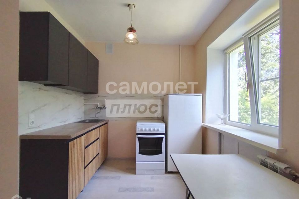 Сдаётся 2-комнатная квартира, 42 м²