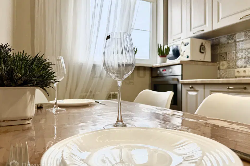 Продаётся 3-комнатная квартира, 64 м²