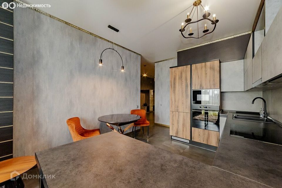 Сдаётся 2-комнатная квартира, 80 м²