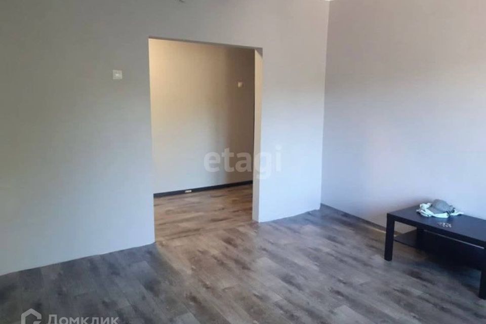 Продаётся 3-комнатная квартира, 61.4 м²