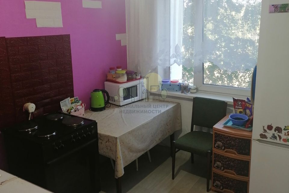 Продаётся 3-комнатная квартира, 58.6 м²