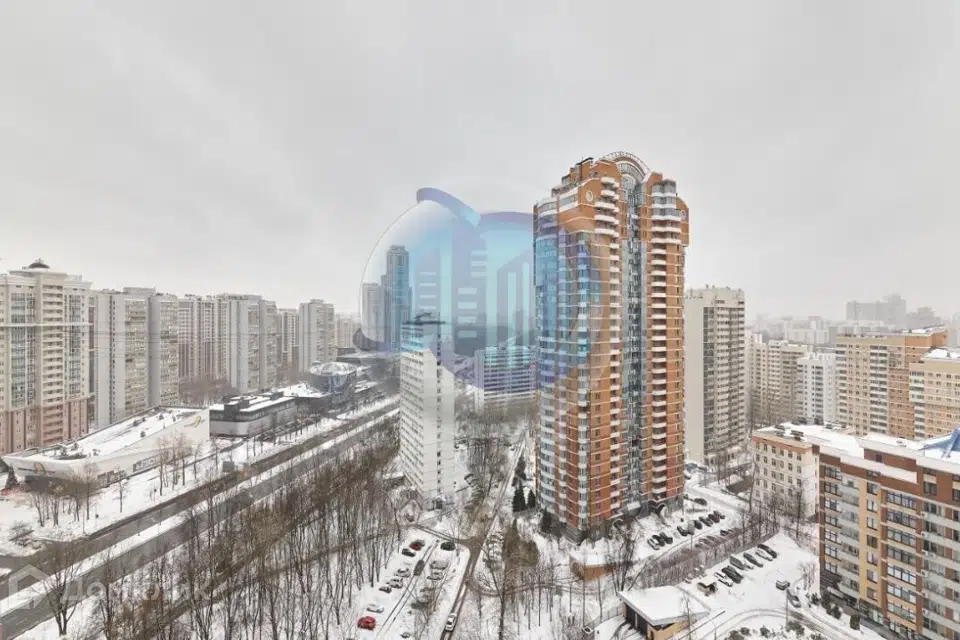 Продаётся 3-комнатная квартира, 150.2 м²