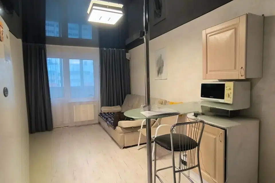 Продаётся 1-комнатная квартира, 41 м²