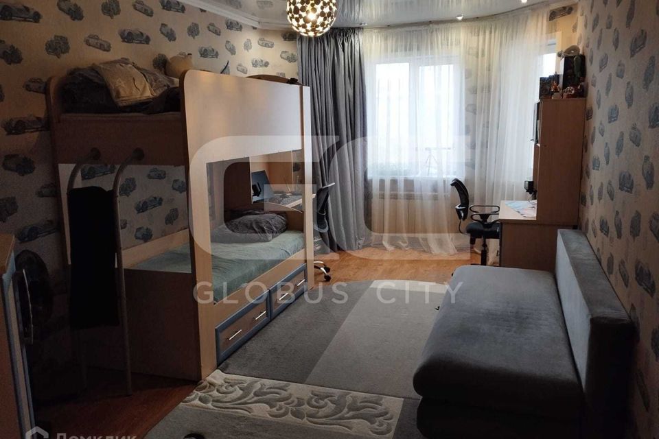 Продаётся 2-комнатная квартира, 67.4 м²