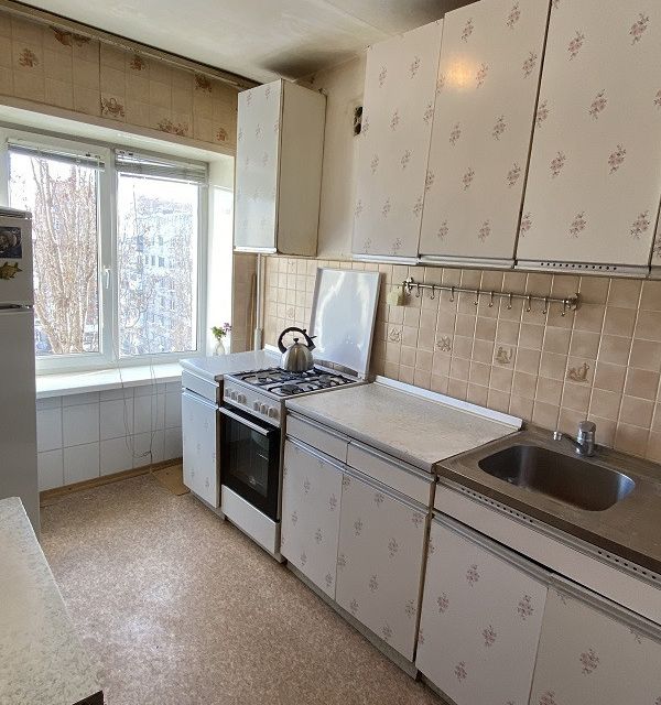 Продаётся 3-комнатная квартира, 56 м²