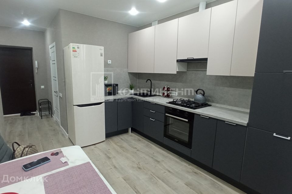 Сдаётся 1-комнатная квартира, 44 м²