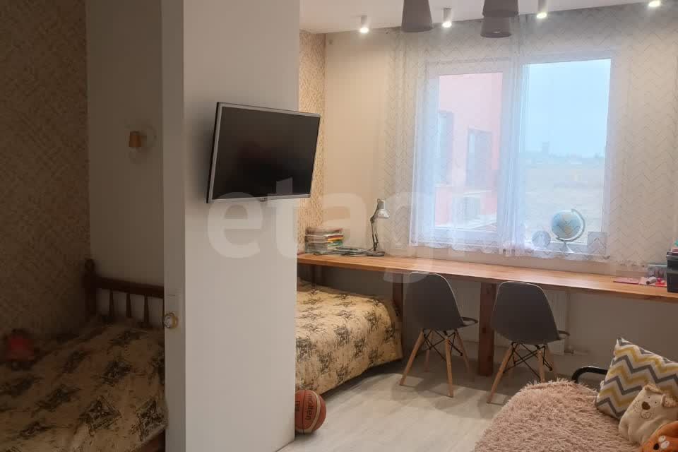 Продаётся 2-комнатная квартира, 57.1 м²