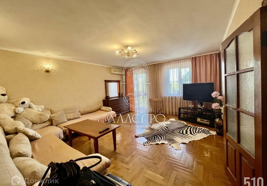 Сдаётся 2-комнатная квартира, 54 м²