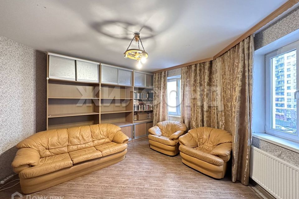 Продаётся 3-комнатная квартира, 90.9 м²