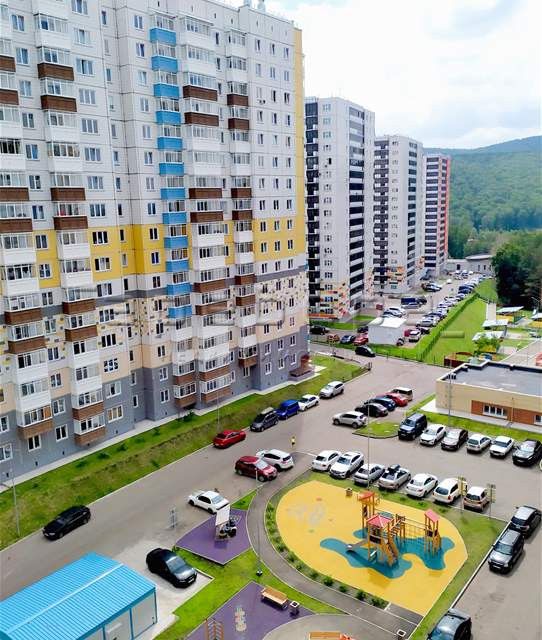 Сдаётся 1-комнатная квартира, 42 м²