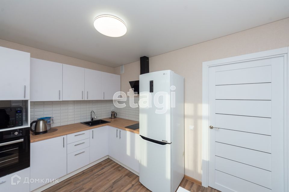 Продаётся 1-комнатная квартира, 41 м²