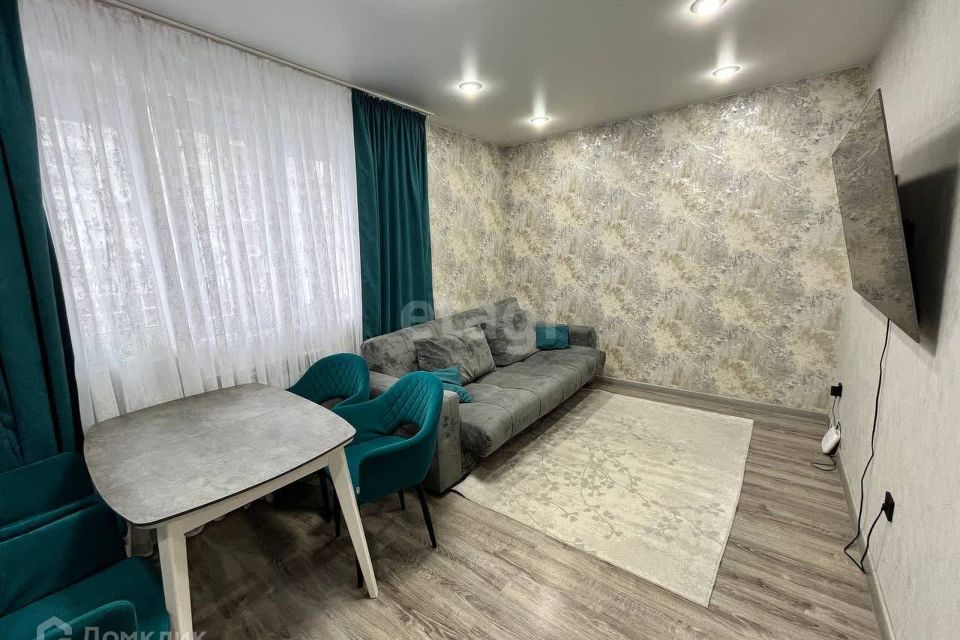 Продаётся 1-комнатная квартира, 41.1 м²