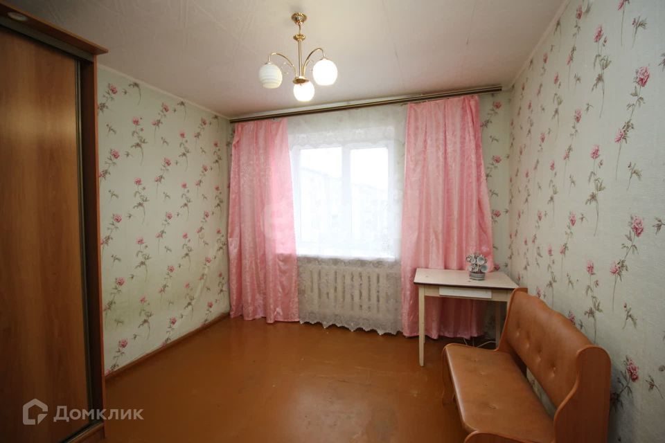 Продаётся 3-комнатная квартира, 60.5 м²