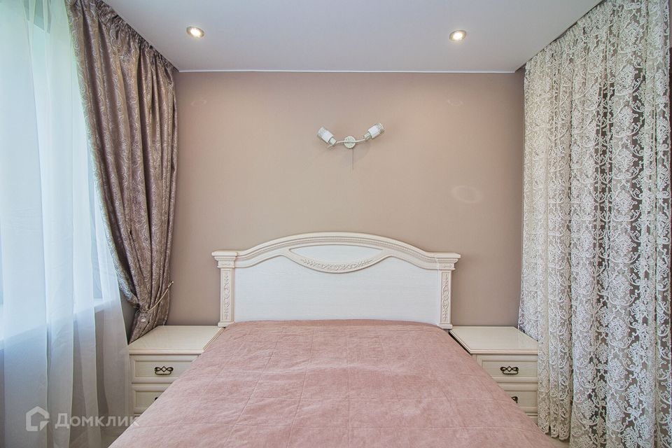 Продаётся 1-комнатная квартира, 42.6 м²
