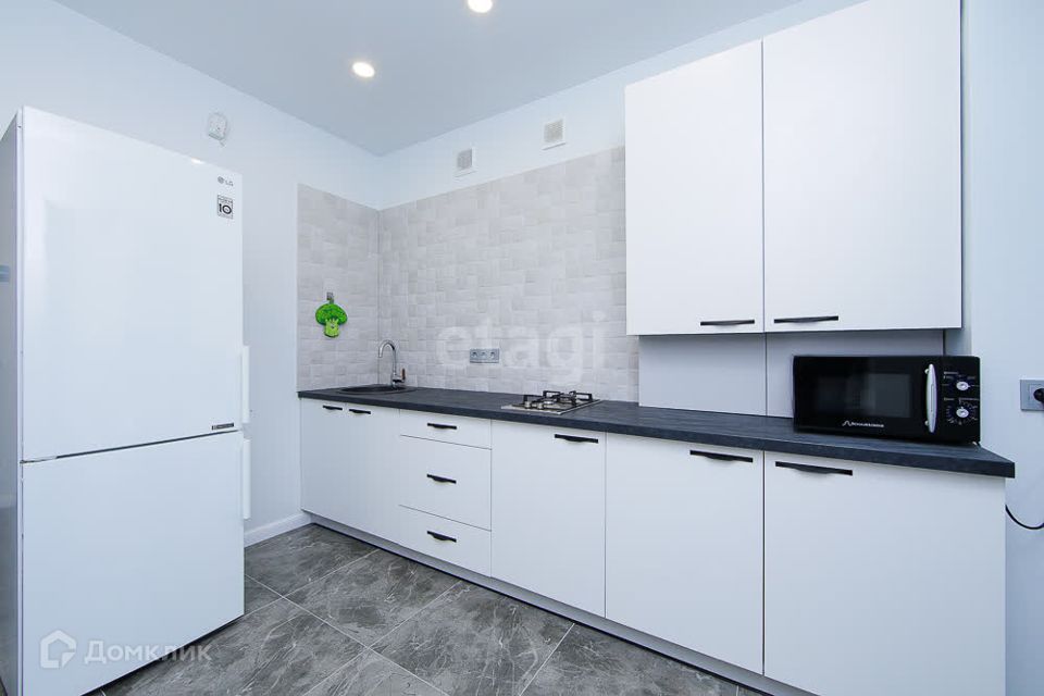 Продаётся 1-комнатная квартира, 38.6 м²
