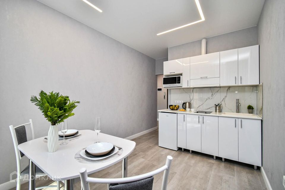 Продаётся 1-комнатная квартира, 40.8 м²