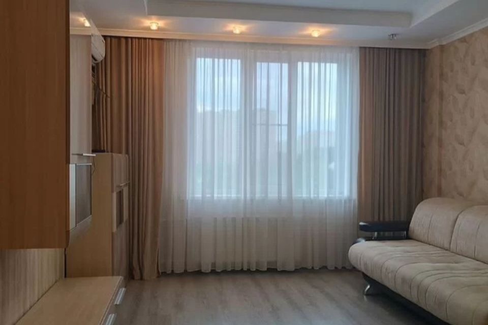 Сдаётся 2-комнатная квартира, 60 м²