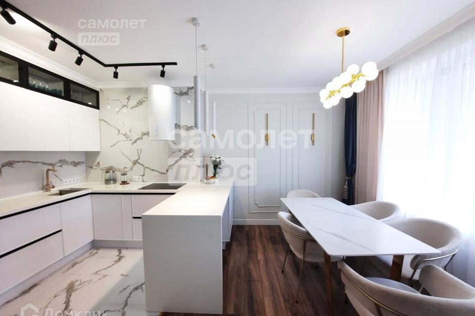 Продаётся 3-комнатная квартира, 92.9 м²