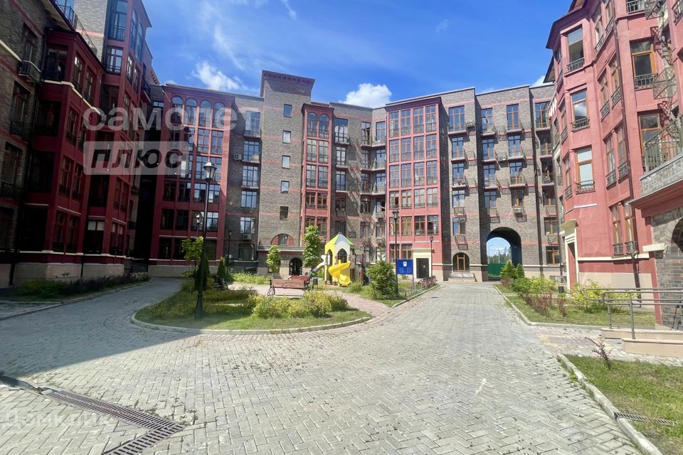 Продаётся 2-комнатная квартира, 68.3 м²