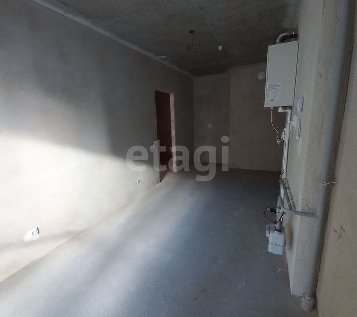 Продаётся 1-комнатная квартира, 39.6 м²