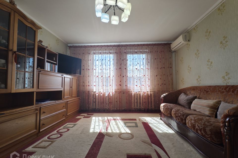 Продаётся 4-комнатная квартира, 78.6 м²