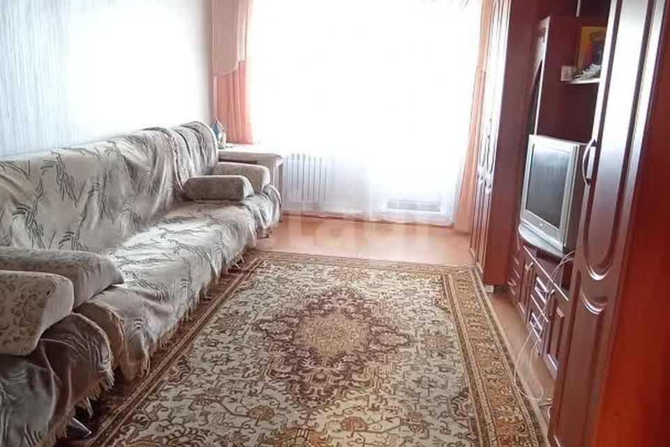 Продаётся 3-комнатная квартира, 57.1 м²