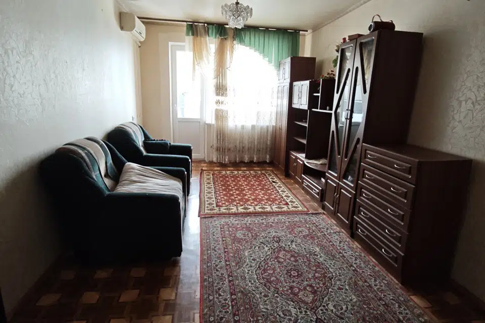 Продаётся 3-комнатная квартира, 62.3 м²