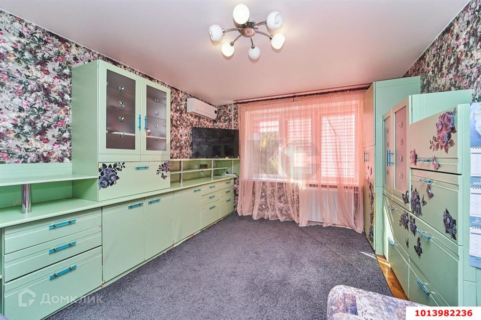 Продаётся 2-комнатная квартира, 53 м²