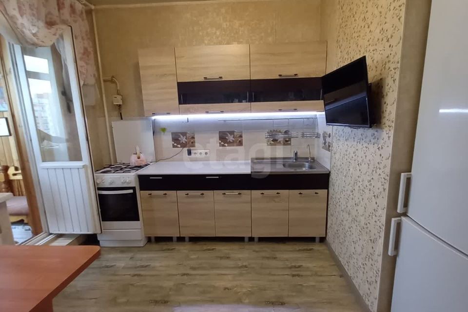Продаётся 1-комнатная квартира, 36.5 м²