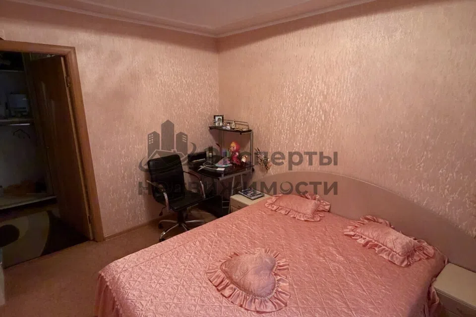 Продаётся 2-комнатная квартира, 56 м²