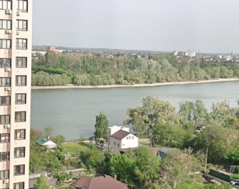 Продаётся 2-комнатная квартира, 58 м²