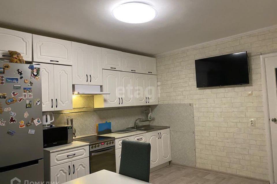 Продаётся 2-комнатная квартира, 66.8 м²