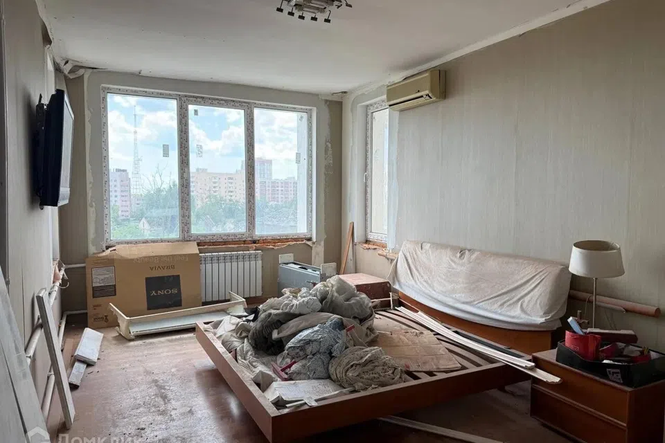Продаётся 3-комнатная квартира, 153 м²