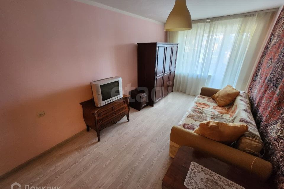 Сдаётся 1-комнатная квартира, 40 м²
