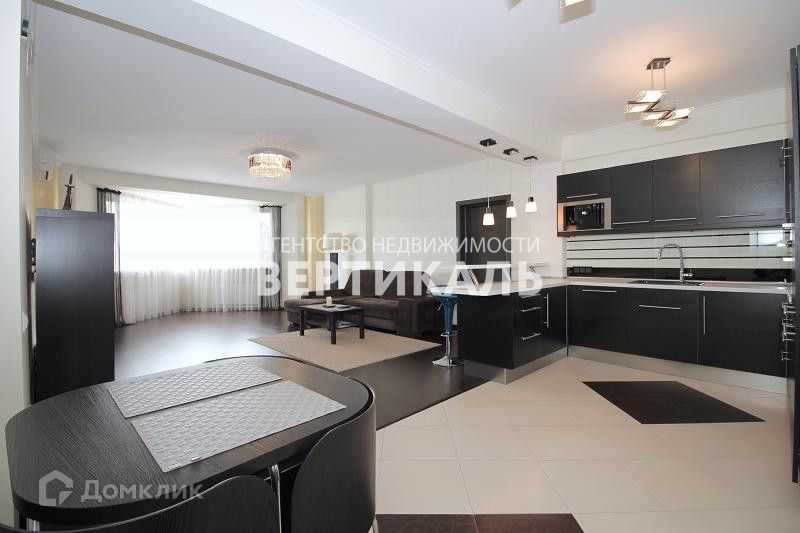 Сдаётся 2-комнатная квартира, 80 м²