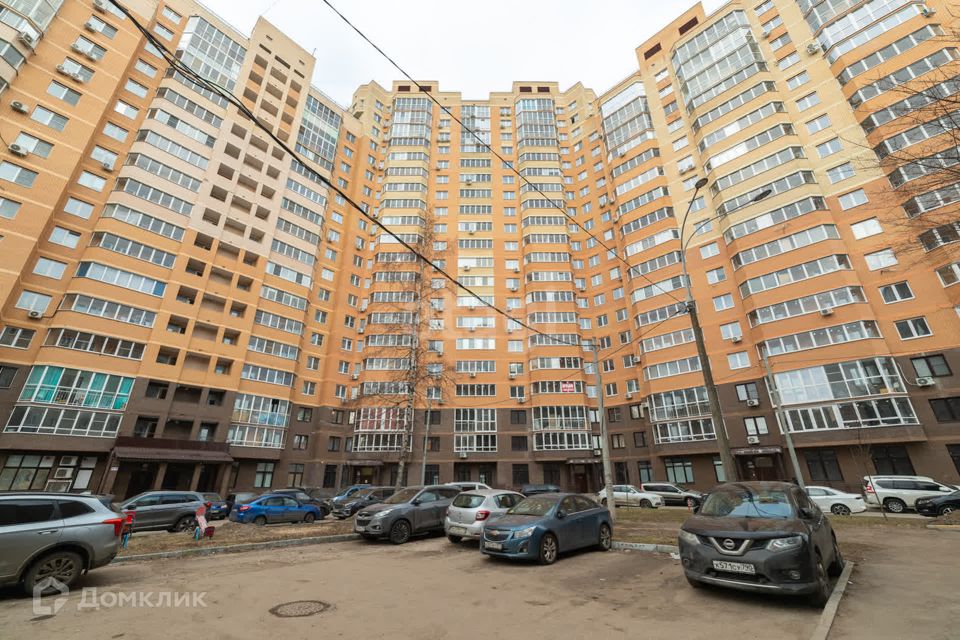 Продаётся 2-комнатная квартира, 76.5 м²