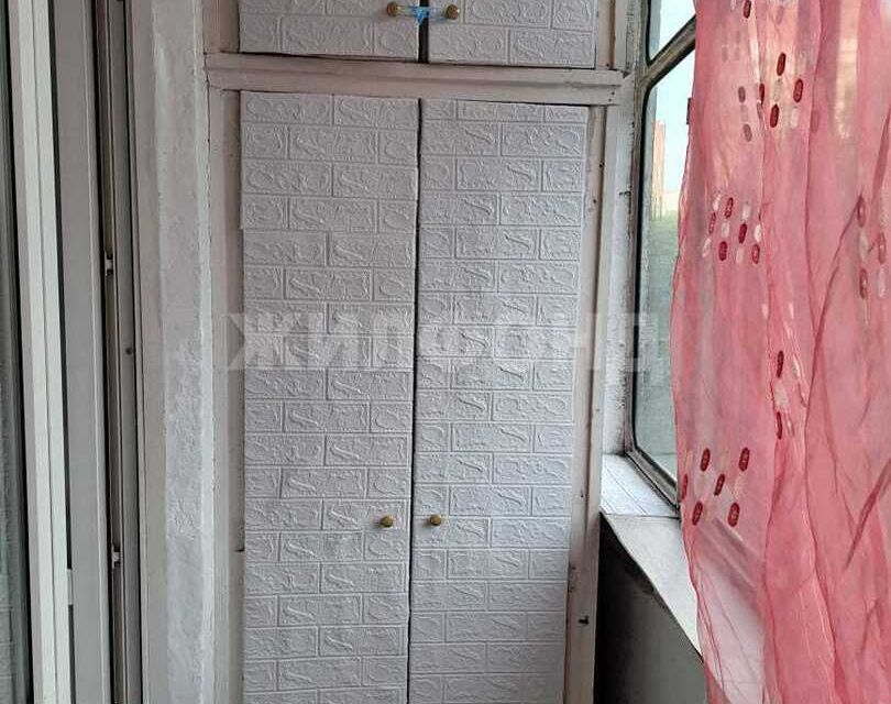 Сдаётся 1-комнатная квартира, 54 м²