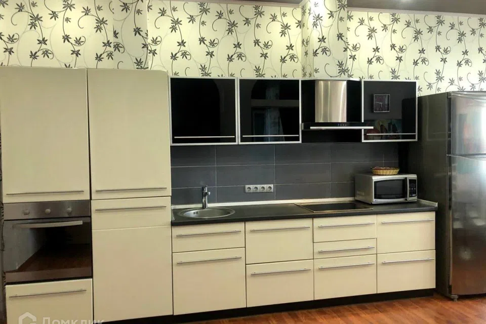 Сдаётся 3-комнатная квартира, 75 м²