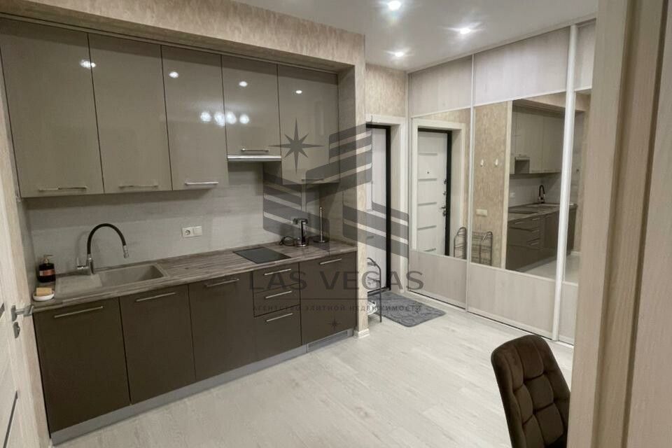 Сдаётся 2-комнатная квартира, 42 м²