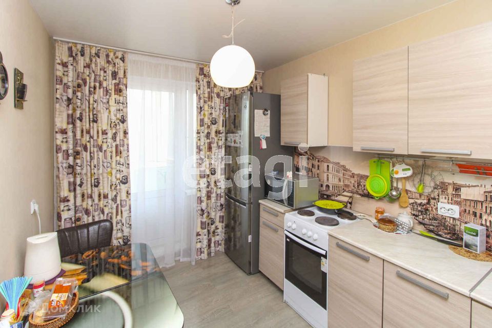 Продаётся 1-комнатная квартира, 35.2 м²