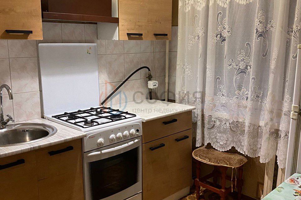 Продаётся 3-комнатная квартира, 47.2 м²