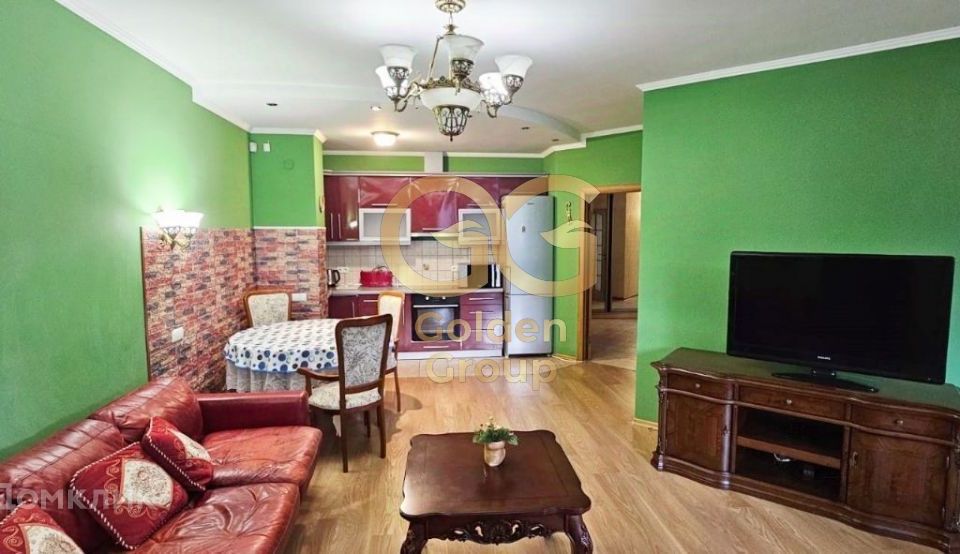 Продаётся 3-комнатная квартира, 119 м²