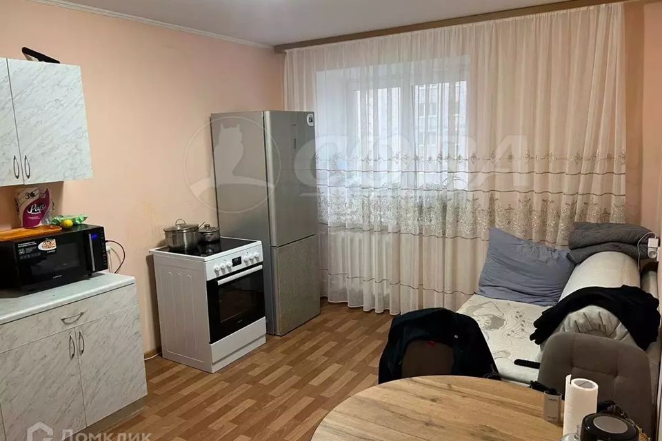 Продаётся 1-комнатная квартира, 38 м²