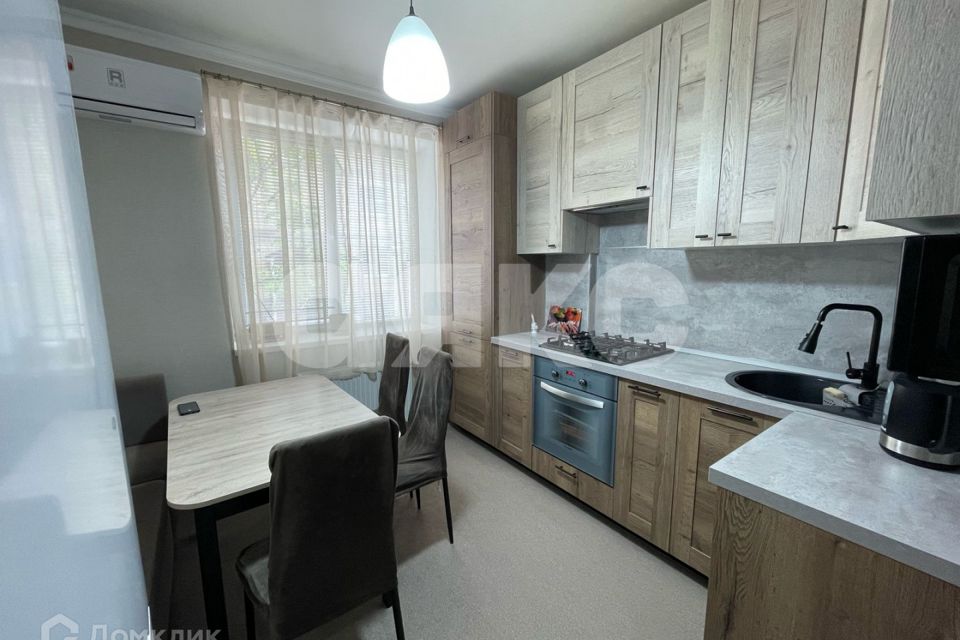 Продаётся 2-комнатная квартира, 44.3 м²