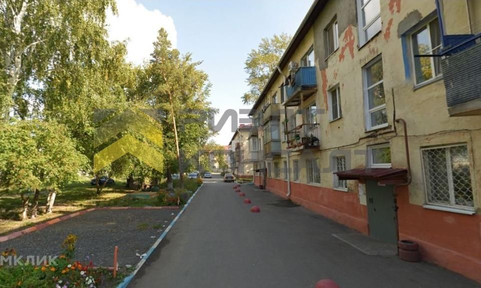 Продаётся 1-комнатная квартира, 32 м²