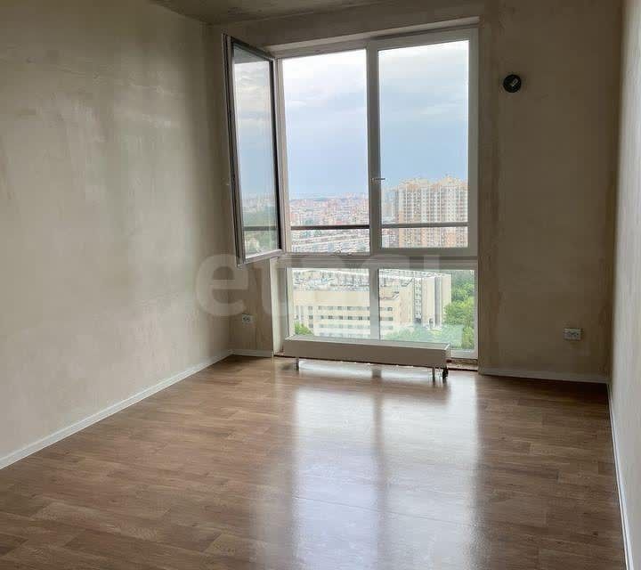 Продаётся 2-комнатная квартира, 102.9 м²