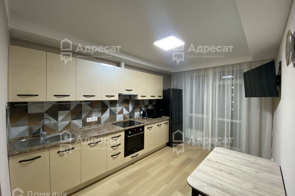 Сдаётся 2-комнатная квартира, 69.5 м²