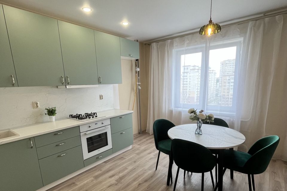 Продаётся 1-комнатная квартира, 39.5 м²